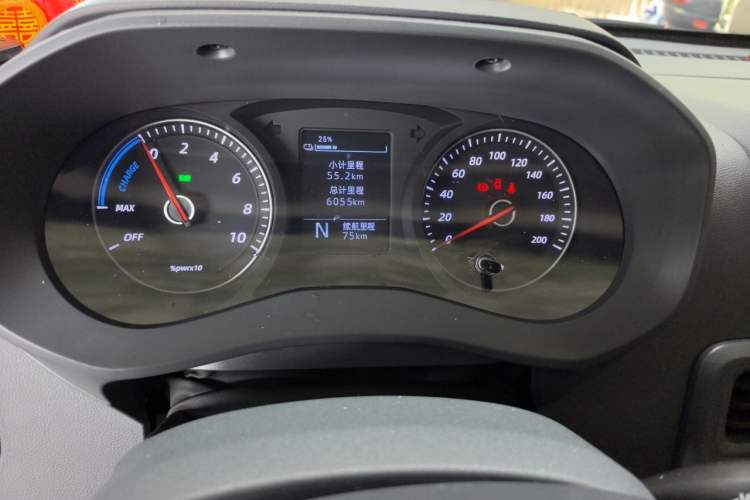 Wuling Yangguang 2025 Model 310KM Window-Sealed Edition—Customized by CATL usata