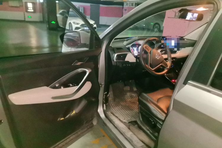 Used Baojun 530 2018 1.8L Automatic Luxury Version China V