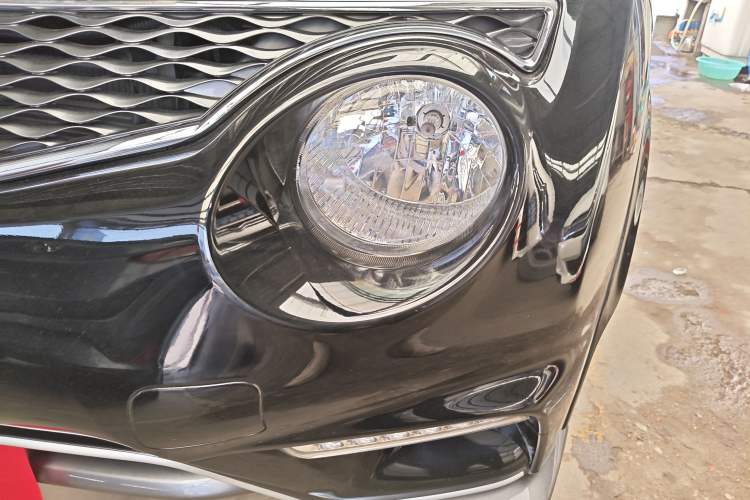 Used Infiniti ESQ 2014 1.6L Luxury Edition