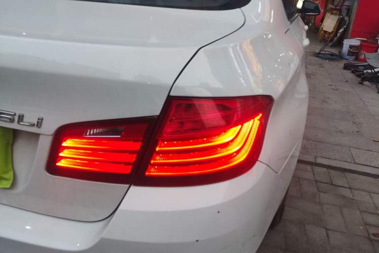 Used BMW 5 Series 2014 525Li Leading Model