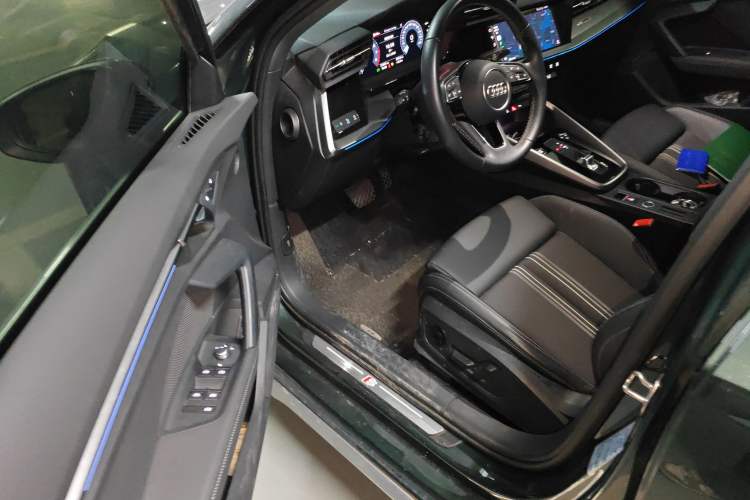 Used Audi A3 2024 Sportback 35 TFSI Fashionable Sports Model
