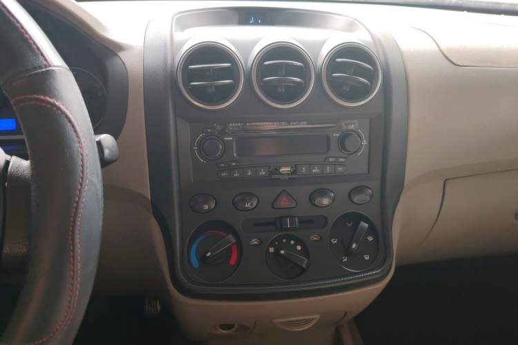 Used Wuling Hongguang 2010 1.4L Comfort Version
