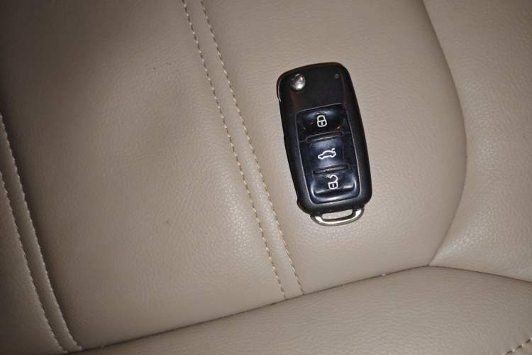 Used Volkswagen Passat 2014 1.8TSI DSG Prestige Edition Vehicle Key