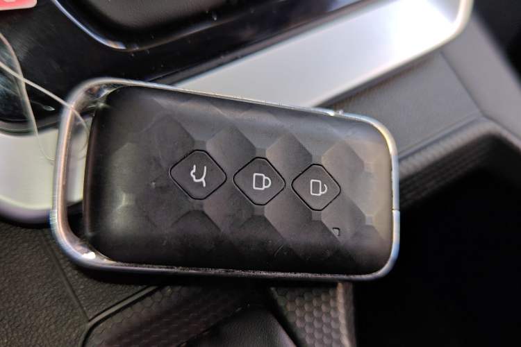 Used Wuling Alvez 2022 1.5L CVT Comfort Edition