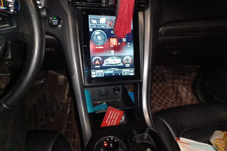 Used Ford Mondeo 2018 EcoBoost 180 Smart Control Fashion Model China V Standard Audio And AC Panel