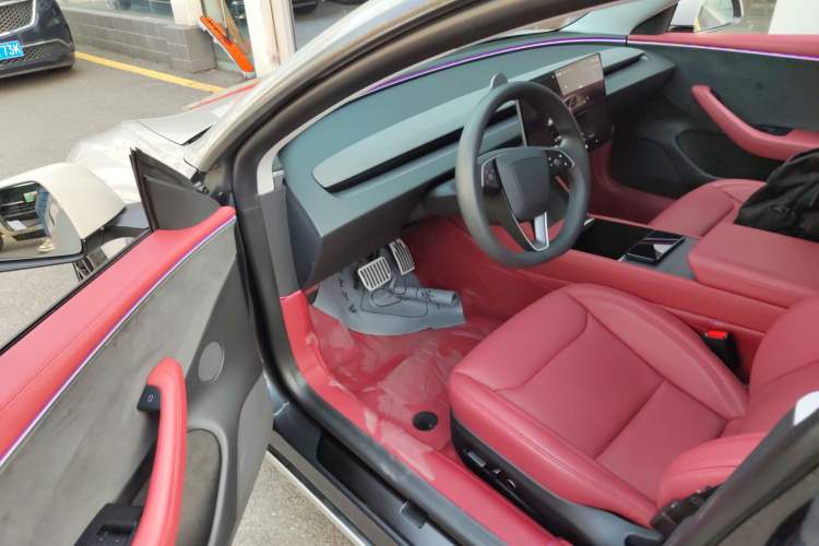 Used Tesla Model 3 2023 Long-Range All-Wheel-Drive Version