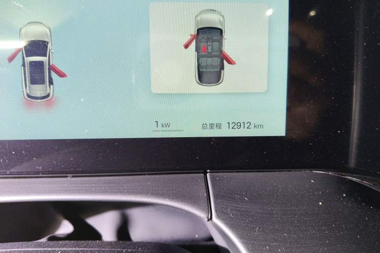 Used BYD Song L DM-i 2025 Intelligent Driving Version 160 km Beyond-Range Type Odometer Close Up