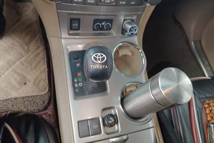 Used Toyota Highlander 2013 2.7L Two-Wheel Drive 7-Seater Zijin Edition