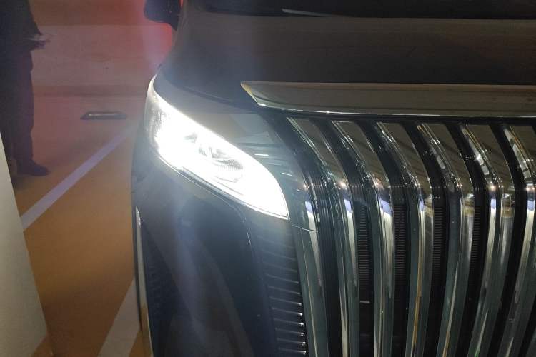 Used Wey Gaoshan 2023 Four-Wheel-Drive Executive Extended Version