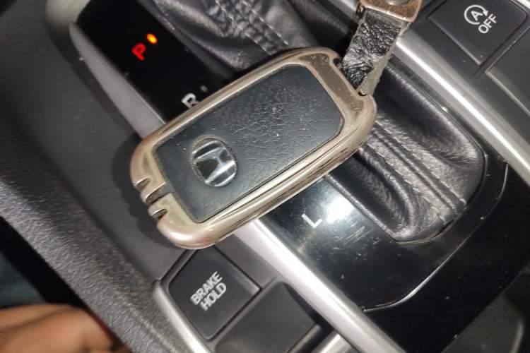 Used Honda Civic 2016 220TURBO CVT Luxury Edition
