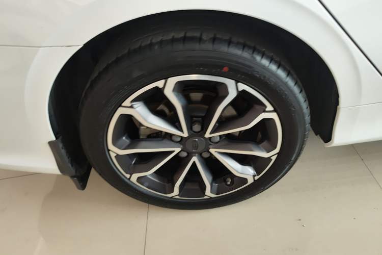 Used Geely Auto Binray 2021 1.4T CVT Asian Games Edition