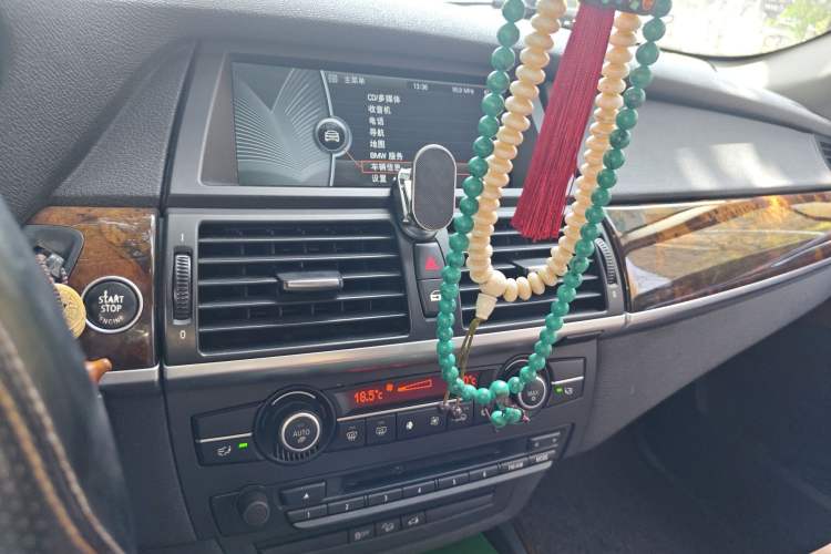 Used BMW X5 2011 xDrive35i Leading Model
