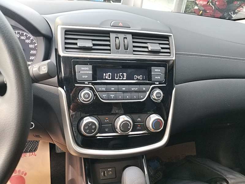 Used Nissan Tiida 2024 1.6L CVT Cool Dynamic Edition — 12