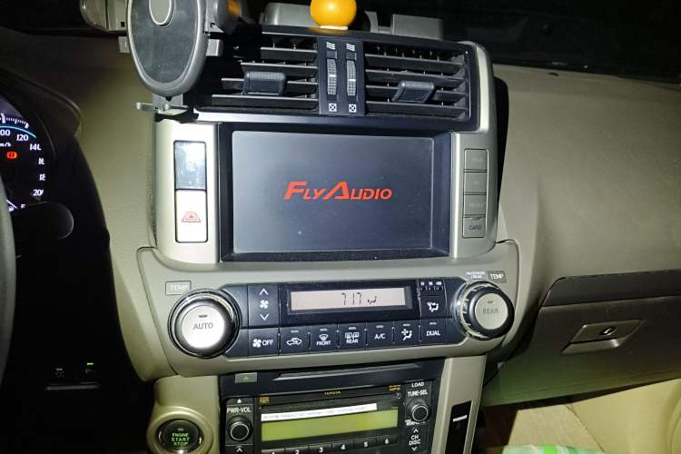 Used Toyota Prado 2010 4.0L Automatic TX-L
