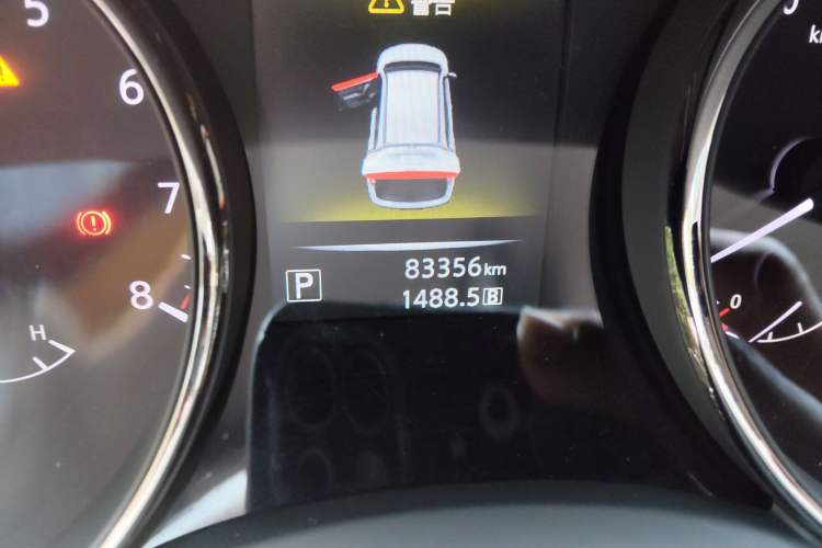 Used Nissan X-Trail 2014 2.5L CVT Luxury Edition 4WD
