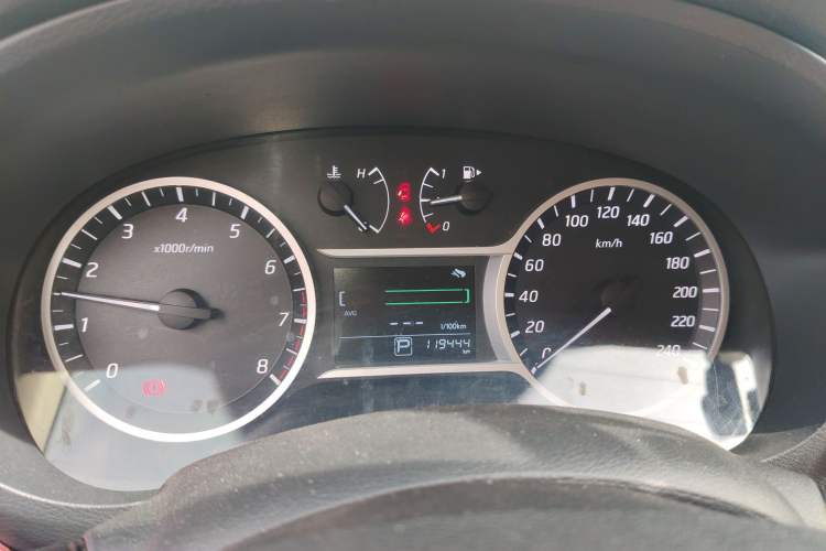 Used Nissan Lannia 2016 1.6L CVT Smart Cool Edition Instrument Cluster