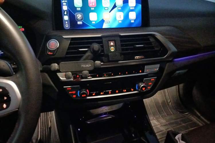 Used BMW X3 2021 xDrive28i M Sport Package Audio And AC Panel