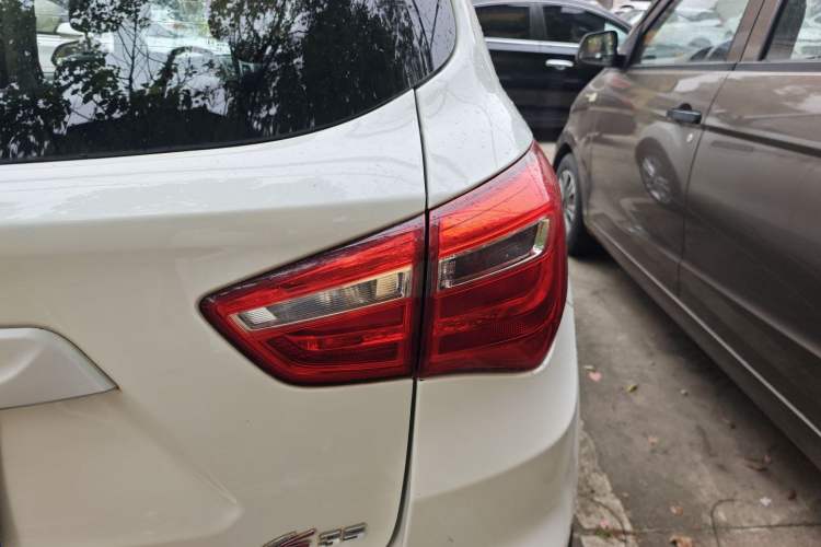 Used CHANGAN CS35 2017 1.6L Manual Luxury Model