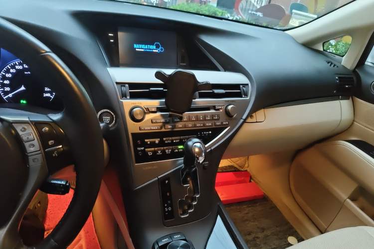 Used Lexus RX Classic 2012 270 Elegant Edition
