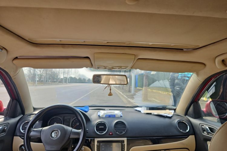 Used Volkswagen Lavida 2011 1.6L Automatic Premium Edition Headliner