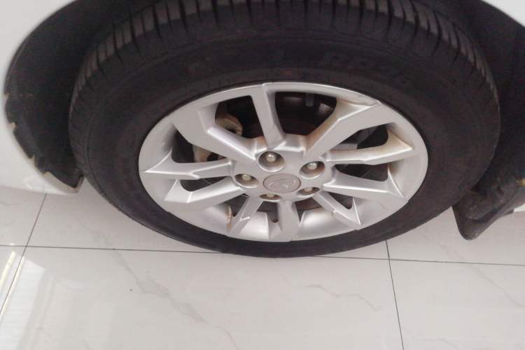 Used Soueast A5 Wing Dance 2019 1.5L Manual Luxury Version China V Standard