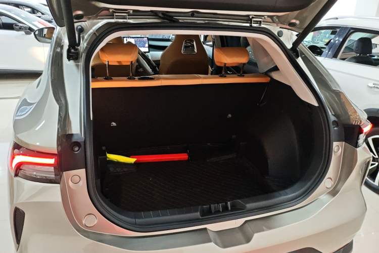 Used FORTHING Xinghai X5 2025 Model, 530 Executive Edition