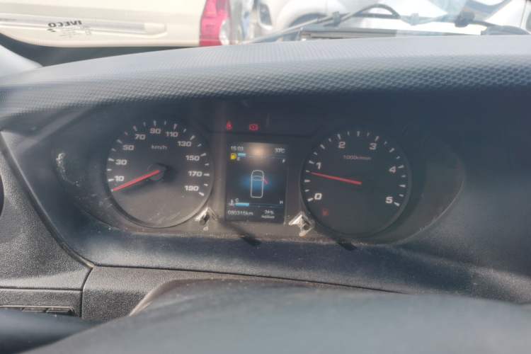 Used Iveco Eurocargo 2021 2.0T Manual Super-Rui Long Wheelbase Short Overhang High Roof Manual Doors F1A
