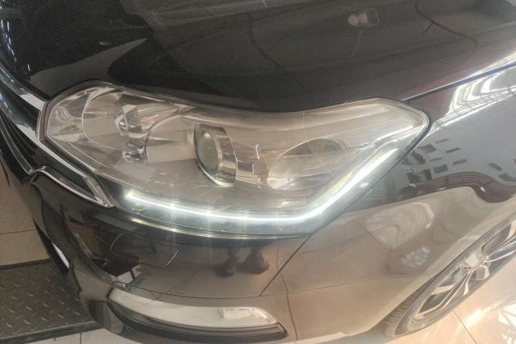 Used Citroen C5 2014 1.6T Automatic Prestige Model Left Front Headlight