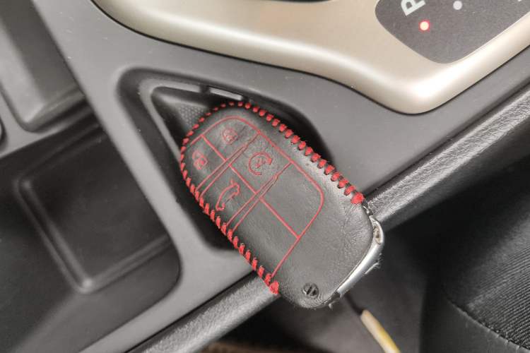 Used Jeep Cherokee 2017 2.0L Superior Edition