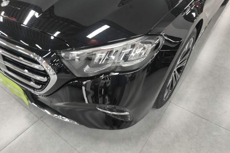 Used Mercedes-Benz E-Class 2025 Facelift E 300 L Luxury Edition
