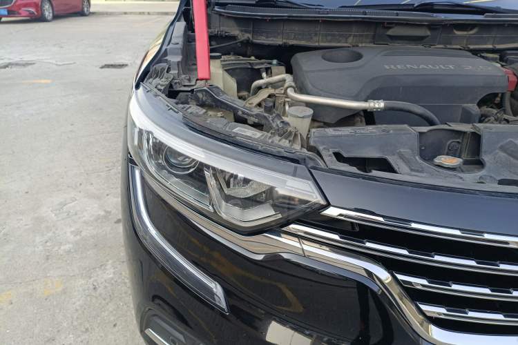 Used Renault Koleos 2017 2.5L Four-Wheel Drive Ultimate Edition
