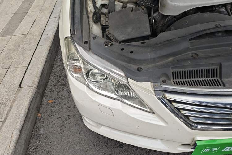 Used Toyota Reiz 2012 2.5V Fengdu Elite Stylish Edition Right Front Headlight