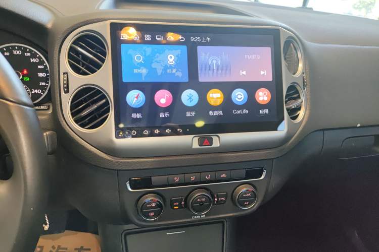 Used Volkswagen Tiguan L 2017 300TSI Automatic Two-Wheel Drive Silk Road Comfort Edition