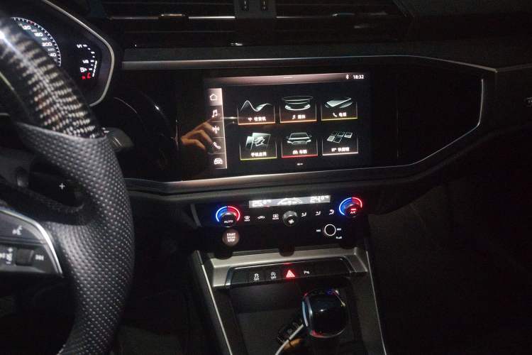 Used Audi Q3 2020 35 TFSI Fashion Dynamic Model