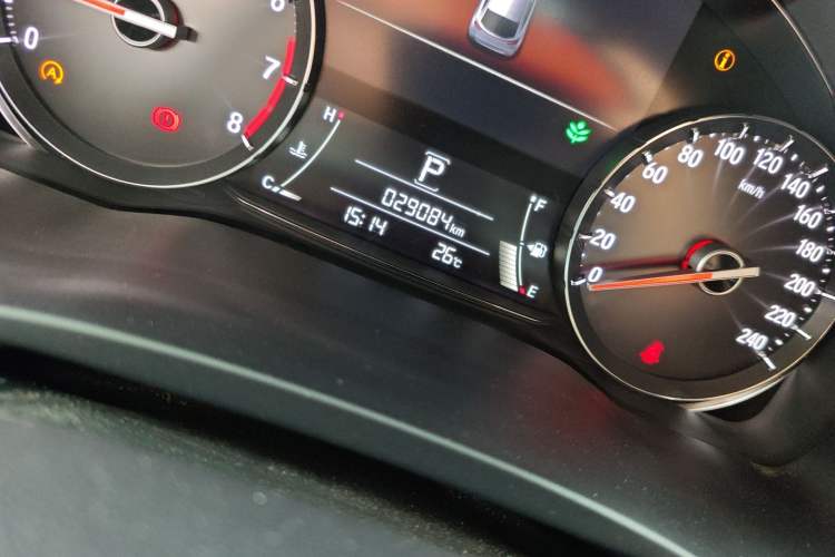 Used Honda Avancier 2019 240TURBO Two-Wheel Drive Elite Edition Odometer Close Up