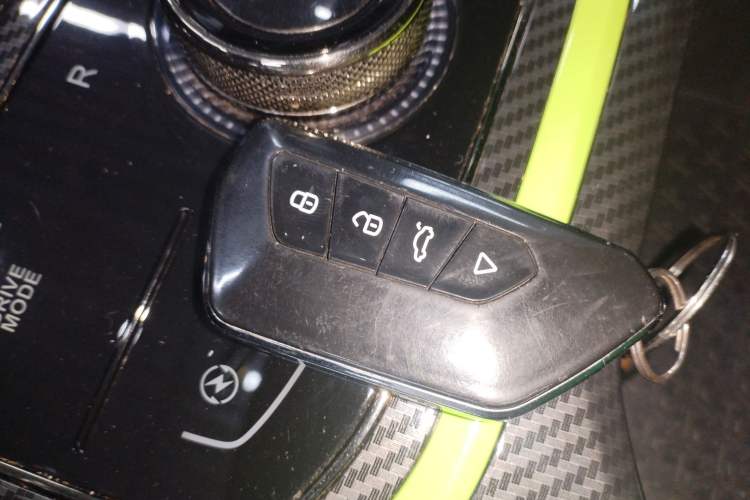 Used NETA U 2022 Zhi400 Pro Lithium Iron Phosphate