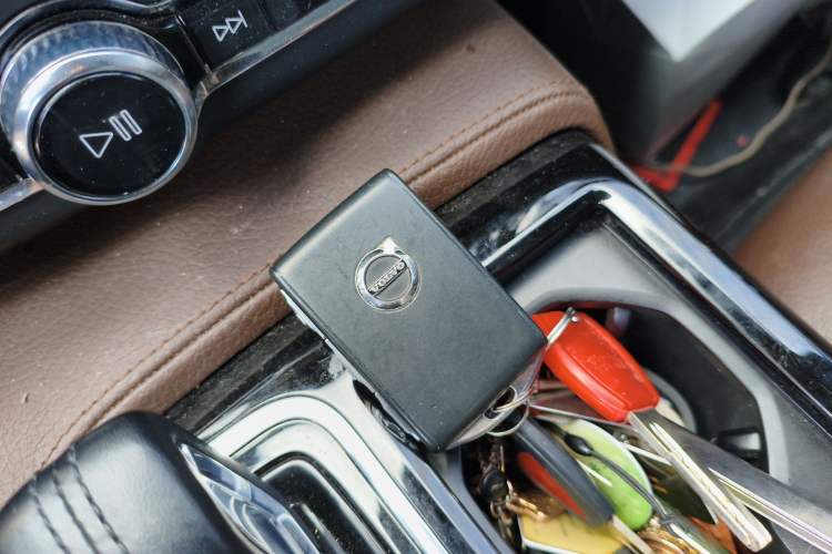 Used Volvo S90 New Energy 2021 T8 eDrive Hybrid Zhiyi Luxury Edition Vehicle Key