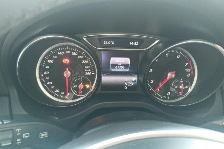 Used Mercedes-Benz GLA 2019 GLA 200 Fashion Model Instrument Cluster