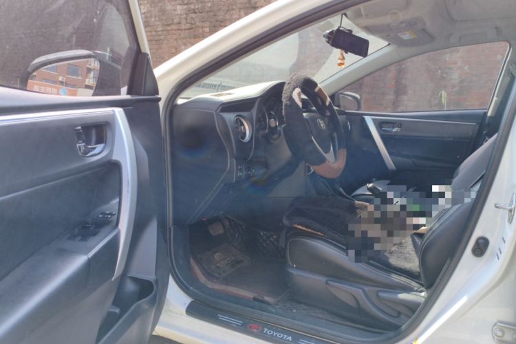 Used Toyota Levin 2017 Revised Version 185T CVT Elite Edition China VI Standard Driver Seat