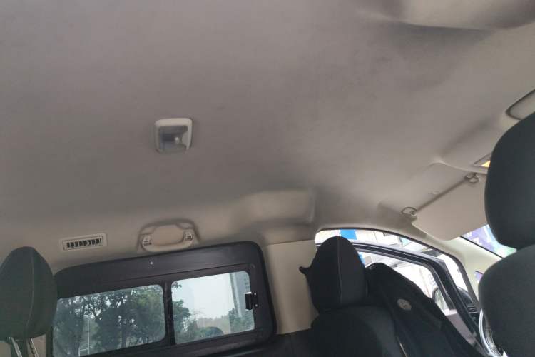 Used BAW Ruisheng Ace M7 2023 1.6L Long-wheelbase Ride-hailing Custom Version 7-seater Headliner