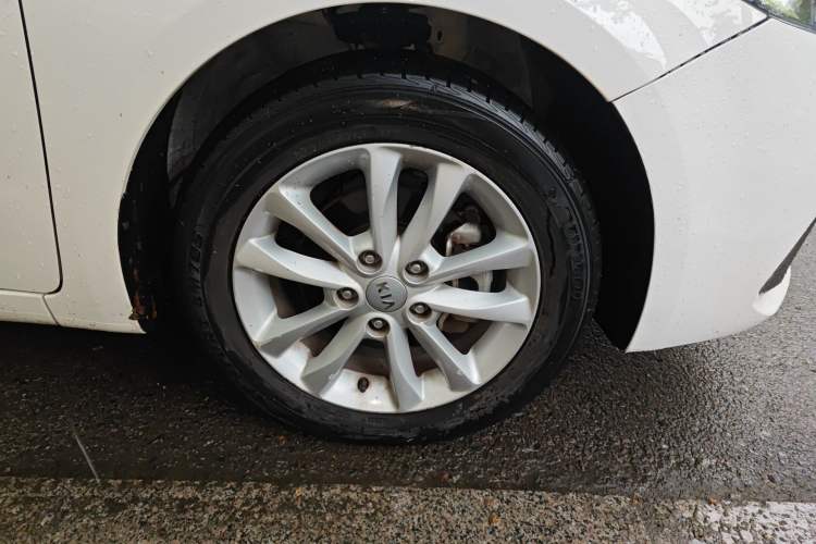 Used Kia K3 2016 1.6L Automatic GLS
