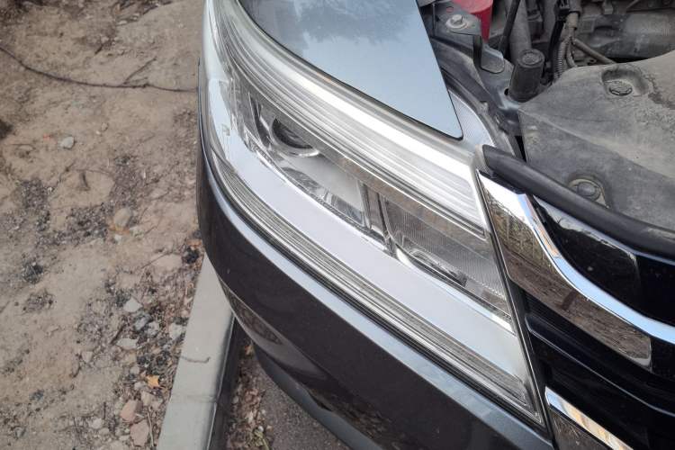 Used Honda Crider 2013 1.8L automatic comfort version