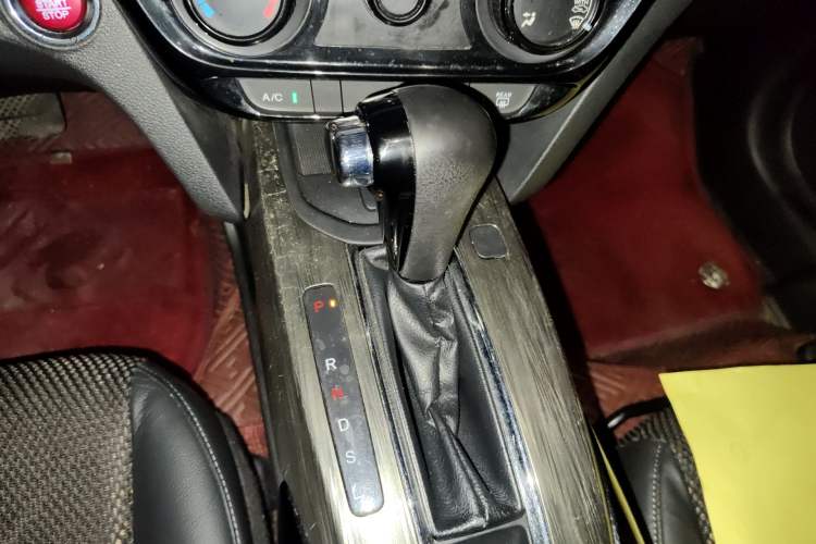 Used Honda XR-V 2017 1.8L EXi CVT Comfort Version
