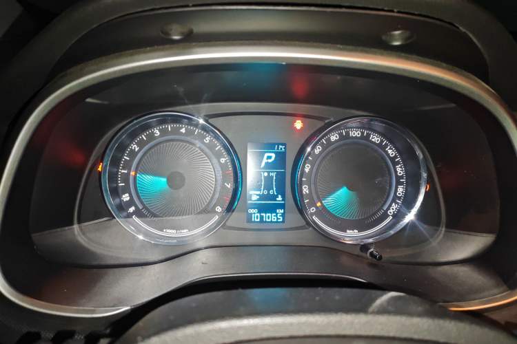 Used Chevrolet Lova RV 2016 1.5L Automatic Smart Drive Edition
