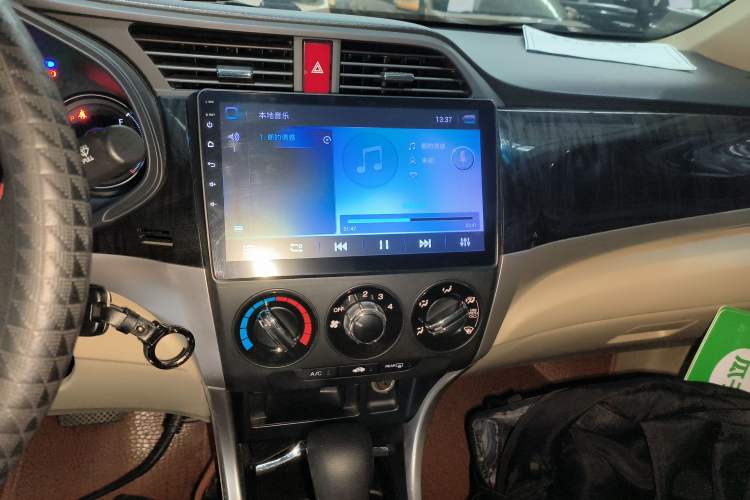 Used Honda Crider 2013 1.8L automatic comfort version