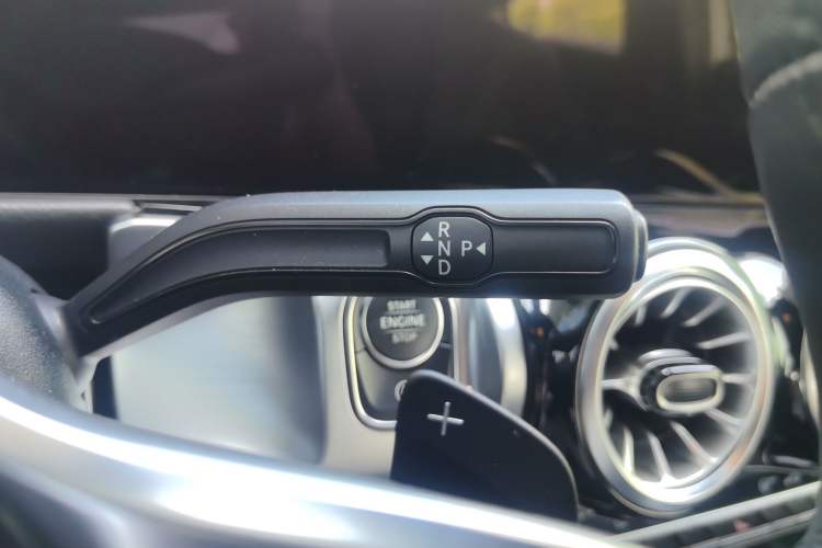 Used Mercedes-Benz GLB 2023 GLB 220 Fashion Model
