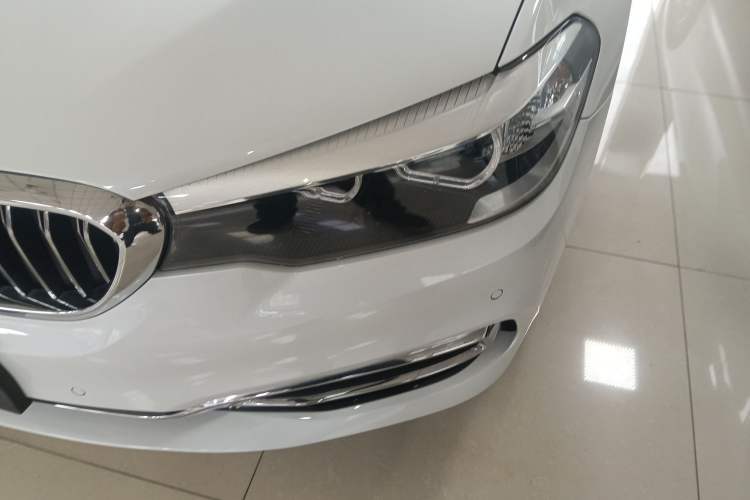 Used BMW 5 Series 2019 530Li Leading Model Luxury Package
