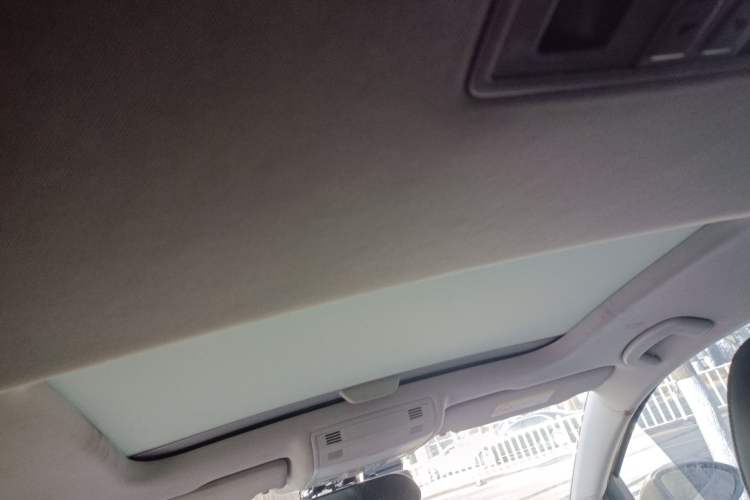 Used Volkswagen Golf 2015 1.4TSI Automatic Luxury Model
