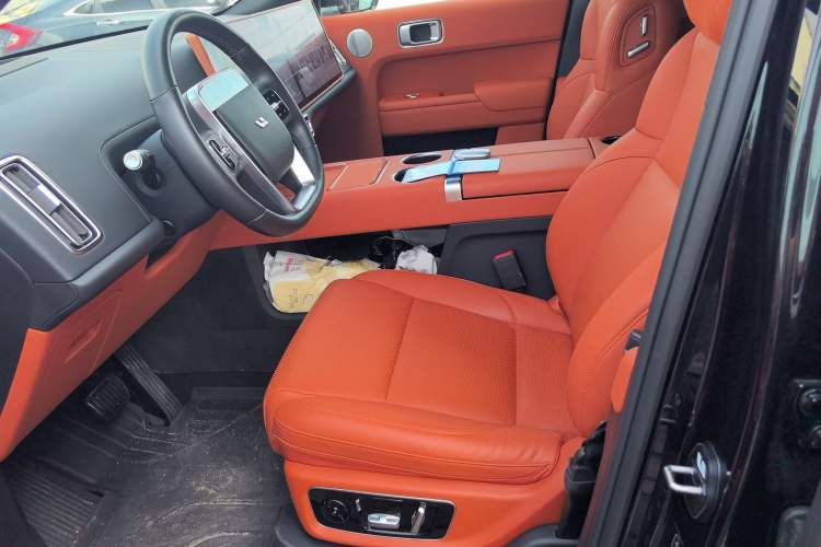 Used Li Auto L8 2023 Pro Model