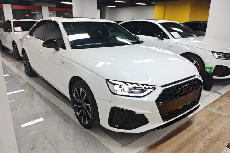 Used Audi A4L 2023 40 TFSI Luxury Dynamic Model
